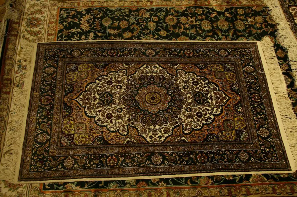 rhodes, rugs, carpets-316645.jpg