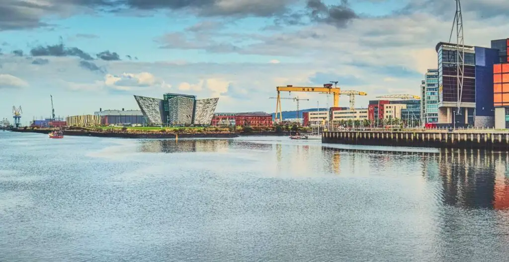 The Importance and History of Belfast, North Ireland-min